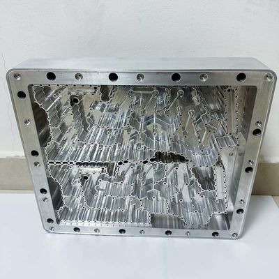 যোগাযোগের জন্য GB DIN CNC মিলিং যন্ত্রাংশ অ্যালুমিনিয়াম খাদ গহ্বর